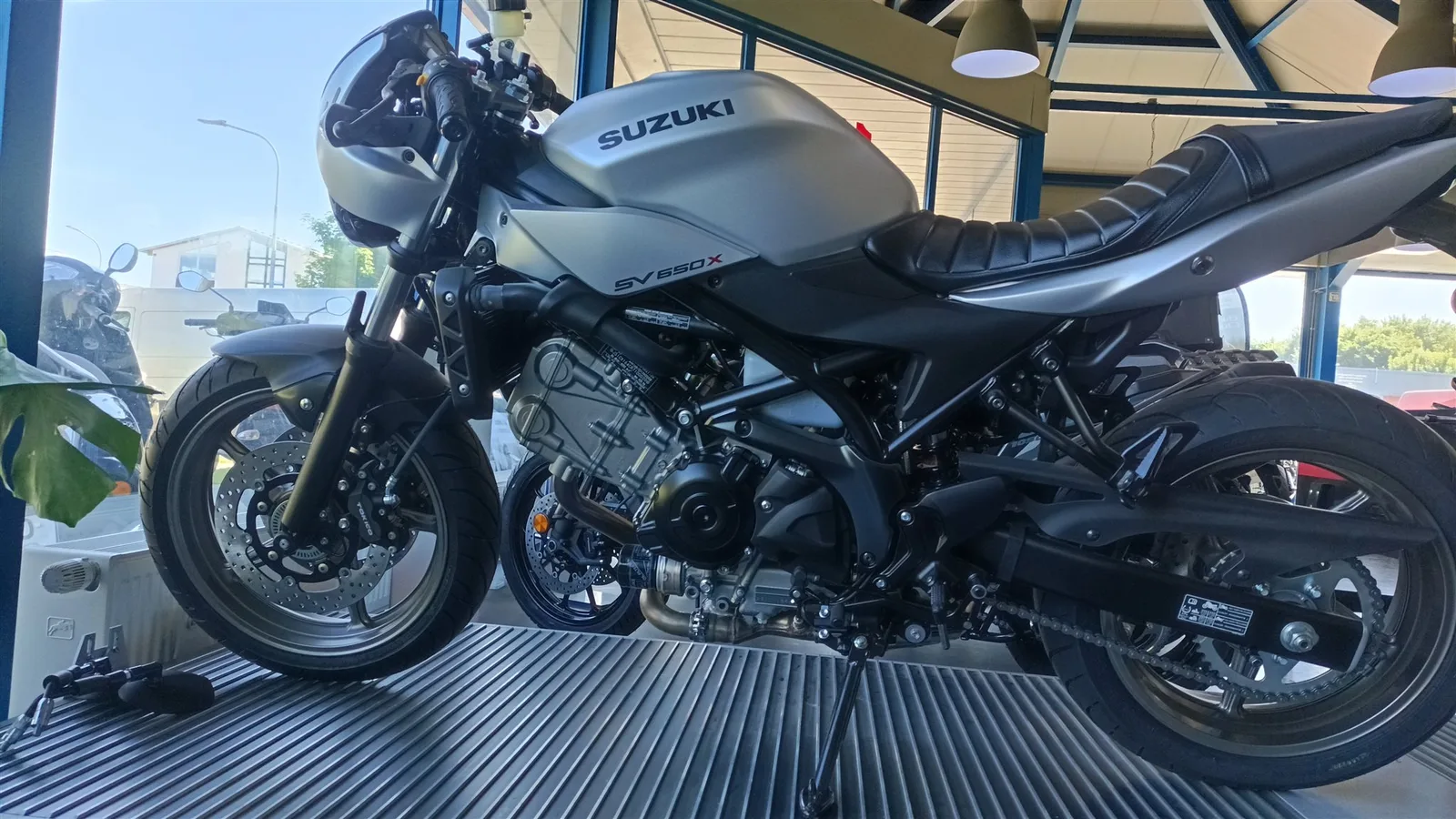 Suzuki SV650X Werksgarantie 35KW möglich Finanzierung1,99%