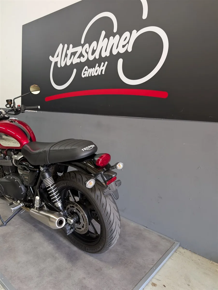 Triumph Speed Twin 900 SCHECKHEFT GEPFLEGT/1Halter/A2 möglich