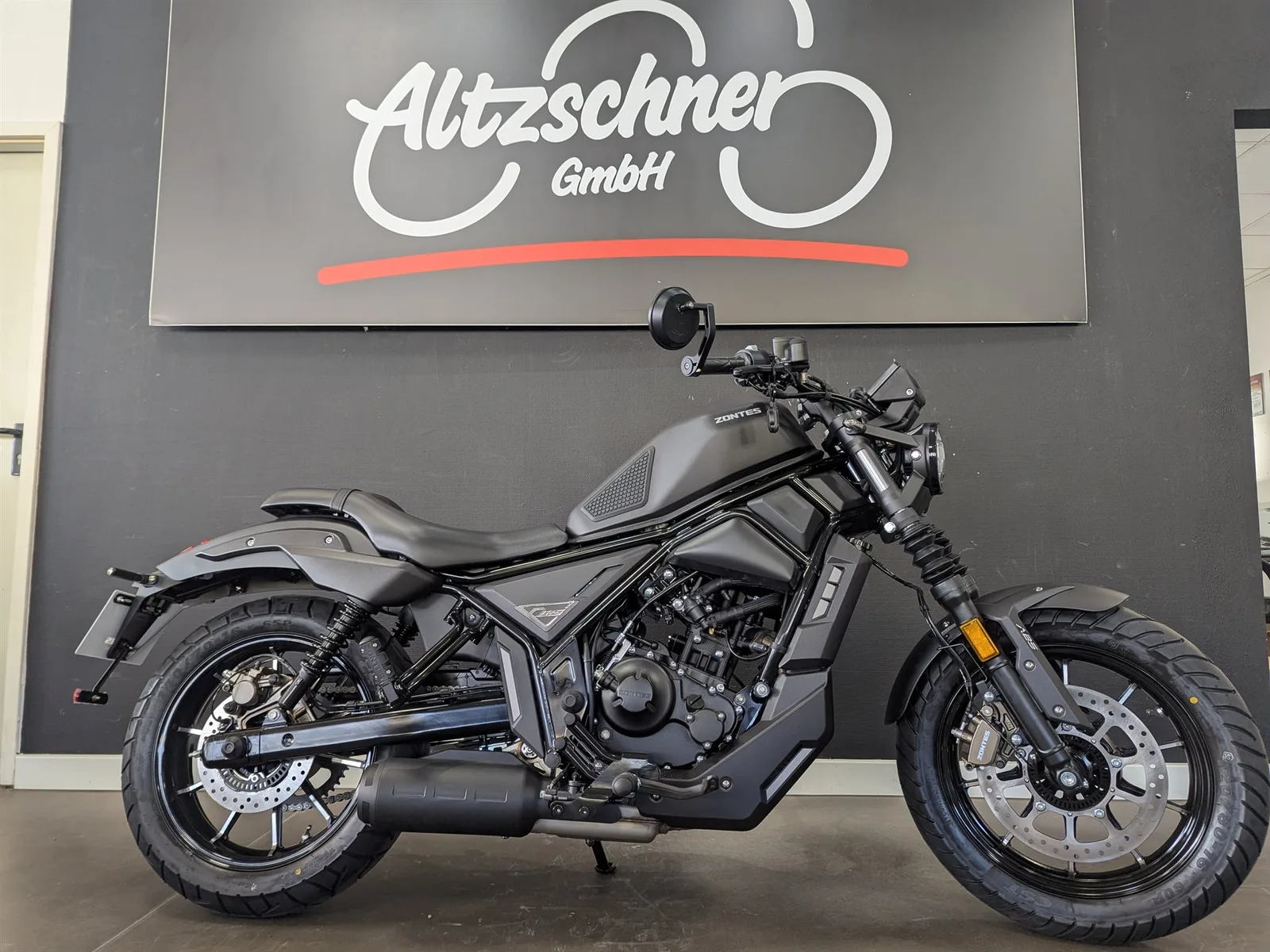 Zontes 125C2 CHOPPER ab 16 Jahre/Lagerfahrzeug