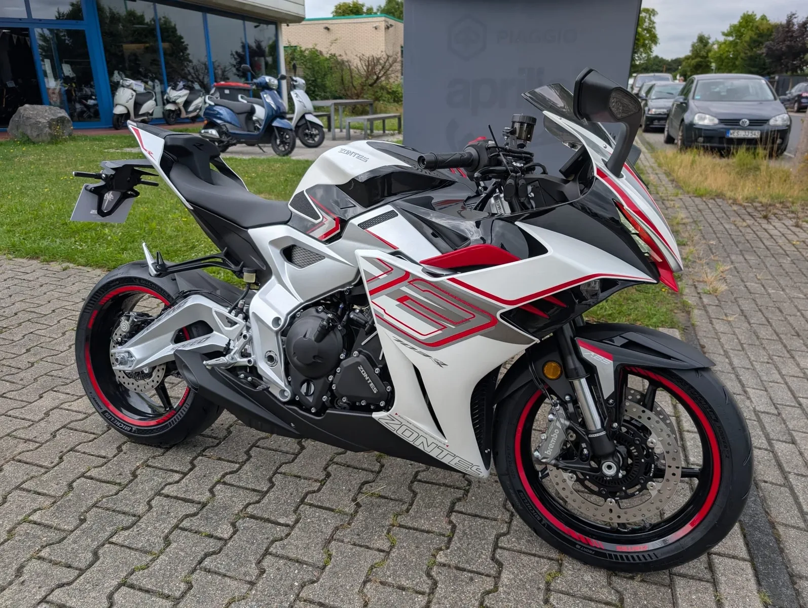 Zontes 703-RR 3-Zylinder Sportler/Probefahrt nach Vereinbarung