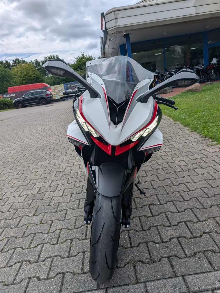 Zontes 703-RR 3-Zylinder Sportler/Probefahrt nach Vereinbarung
