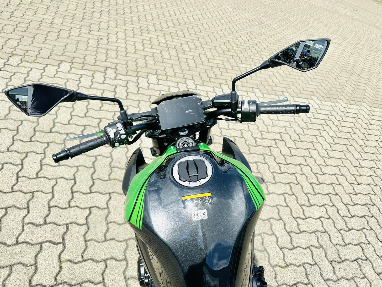 Kawasaki Z900 Modell 2026, auch Performance, sowie 800€ Starterbonus mögl.\*