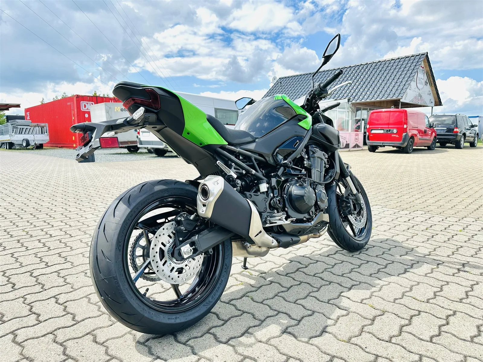 Kawasaki Z900 Modell 2026, auch Performance, sowie 800€ Starterbonus mögl.\*