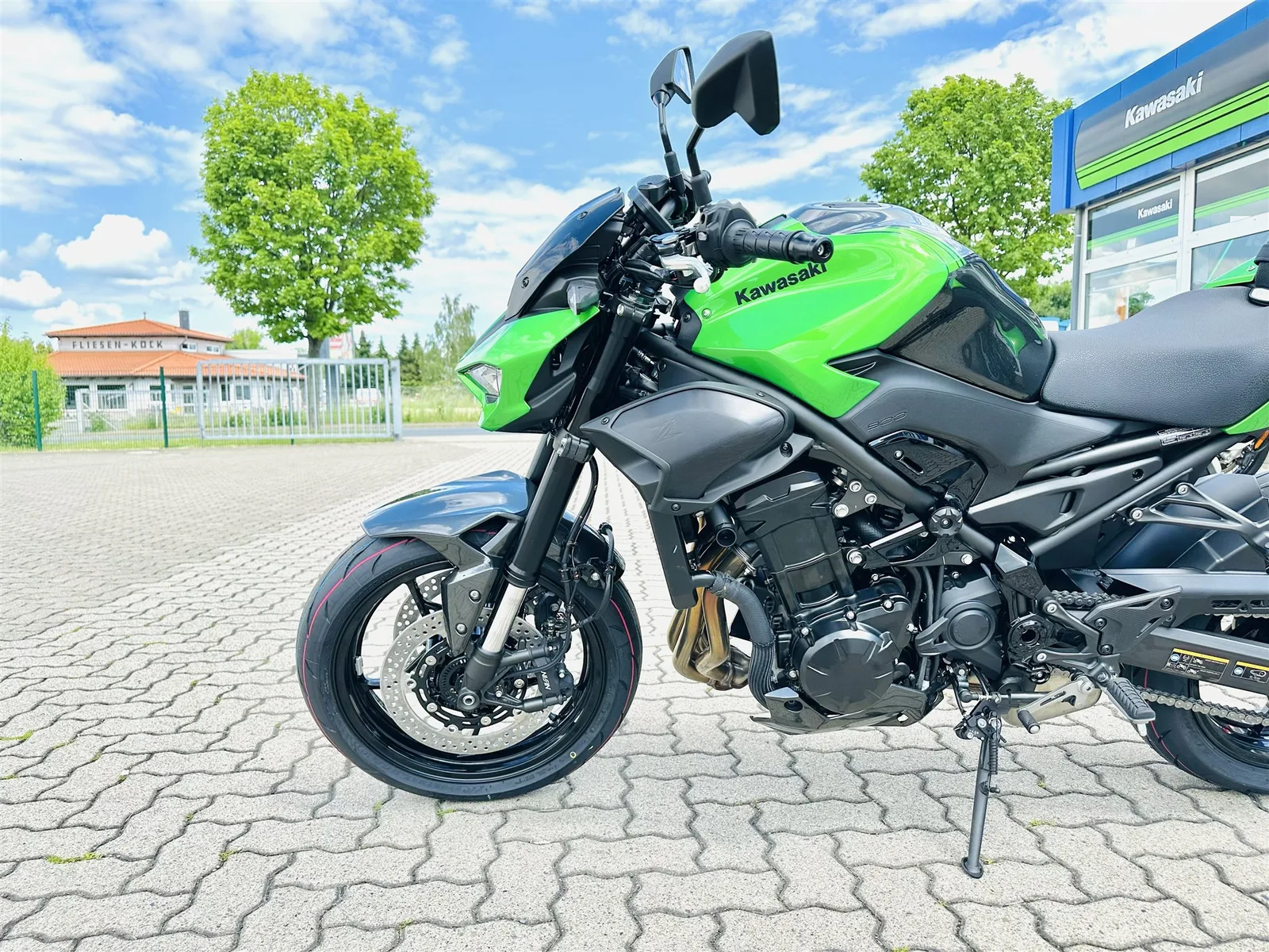 Kawasaki Z900 Modell 2026, auch Performance, sowie 800€ Starterbonus mögl.\*