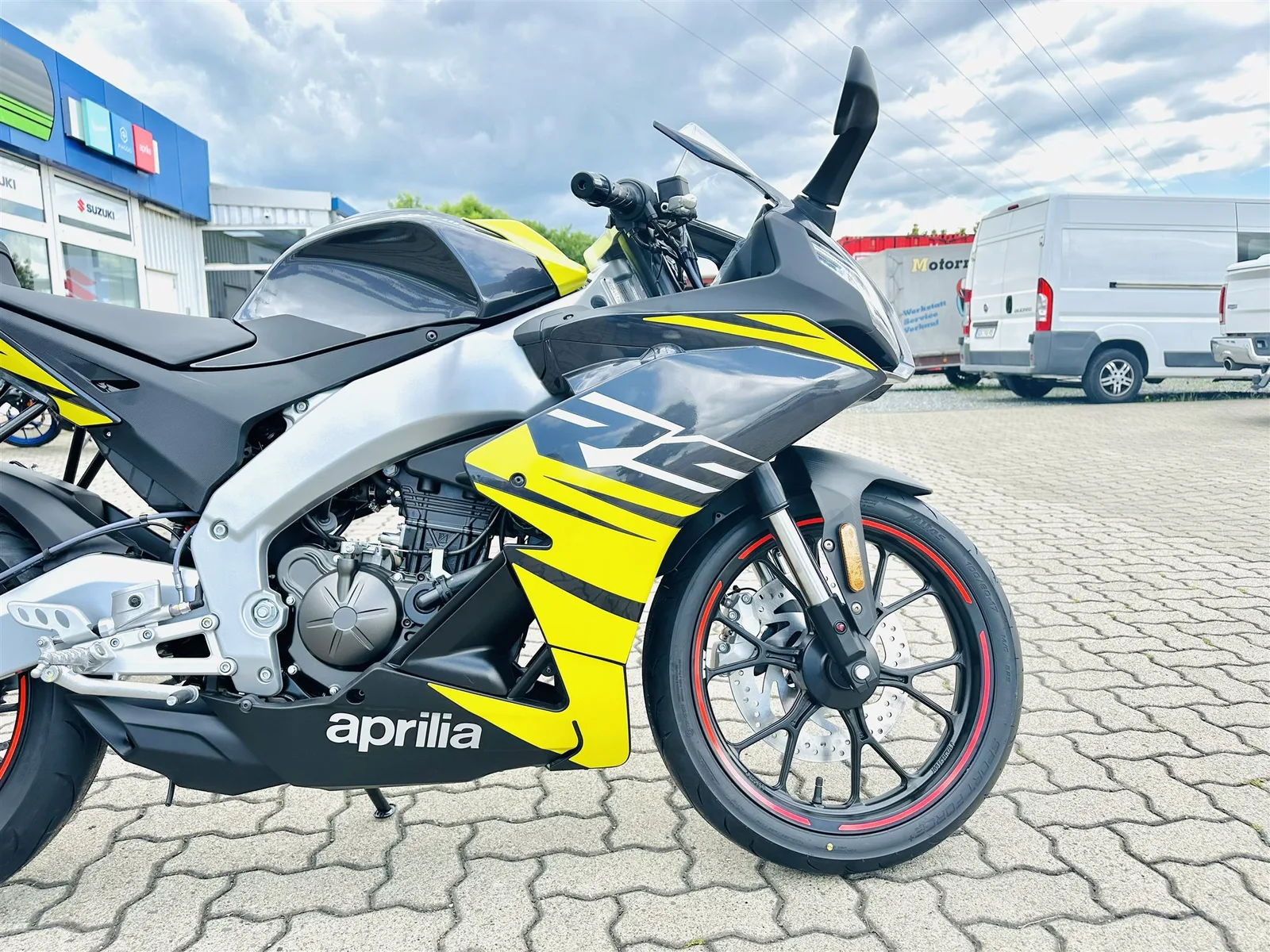 Aprilia RS 125 Aktion mit Führerscheinbonus