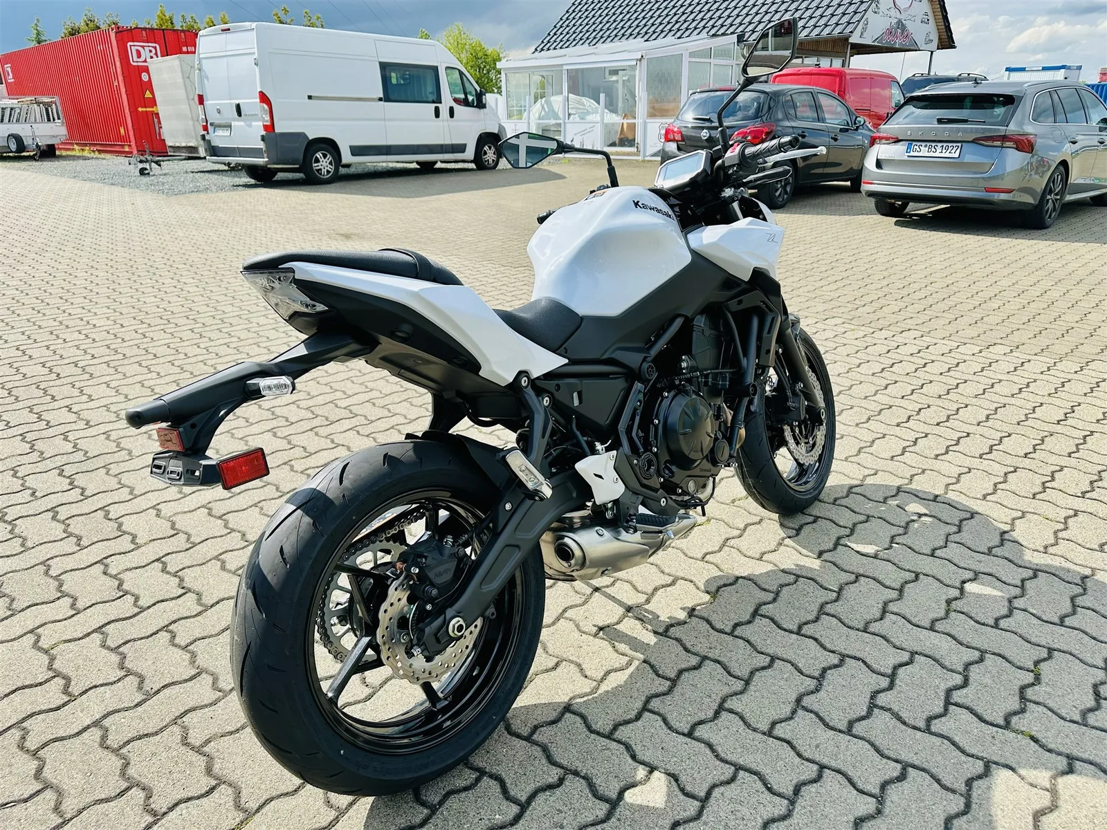 Kawasaki Z650 Modell 2026 -> 35kW und 650€ Starterbonus möglich!