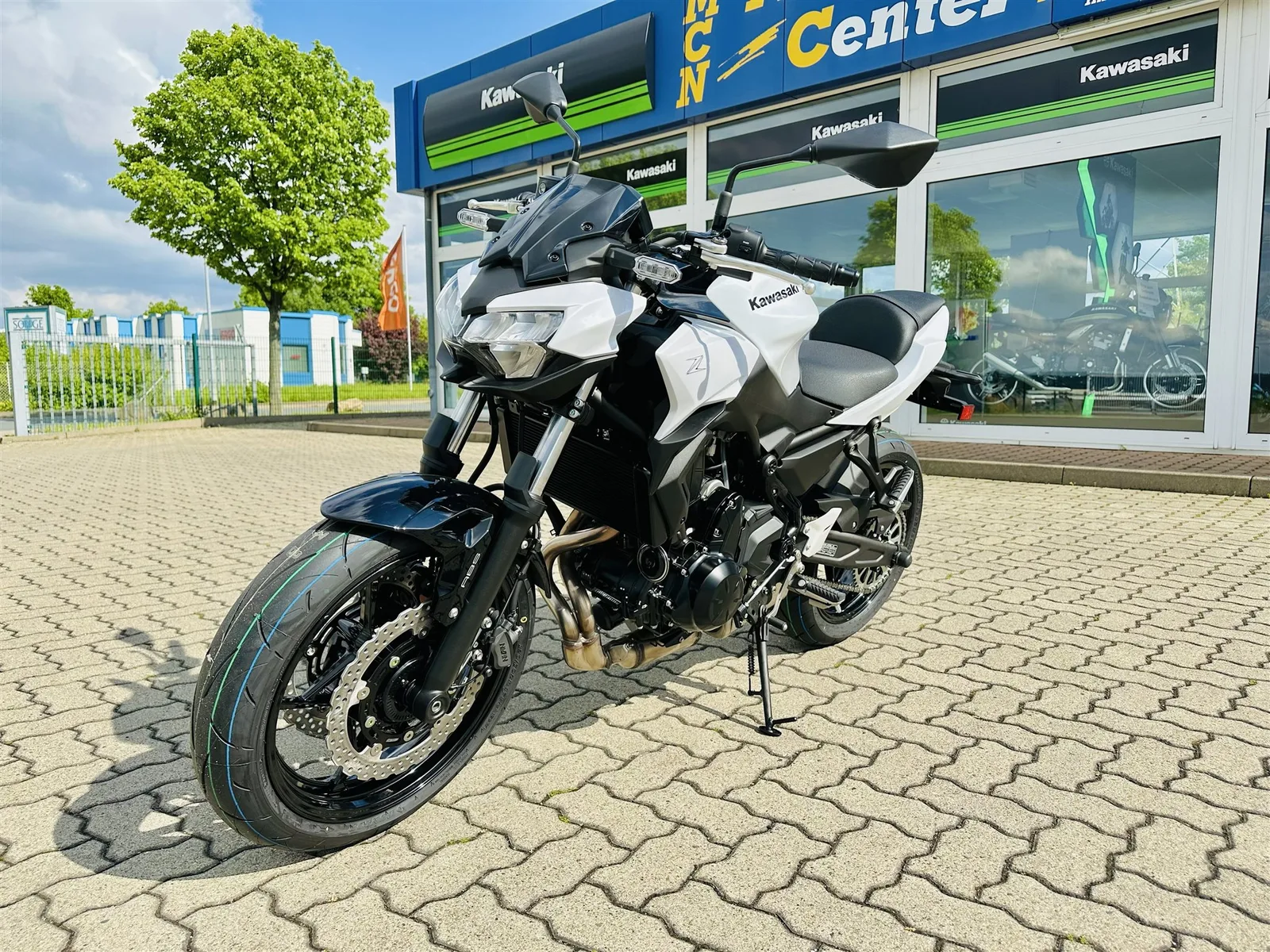 Kawasaki Z650 Modell 2026 -> 35kW und 650€ Starterbonus möglich!