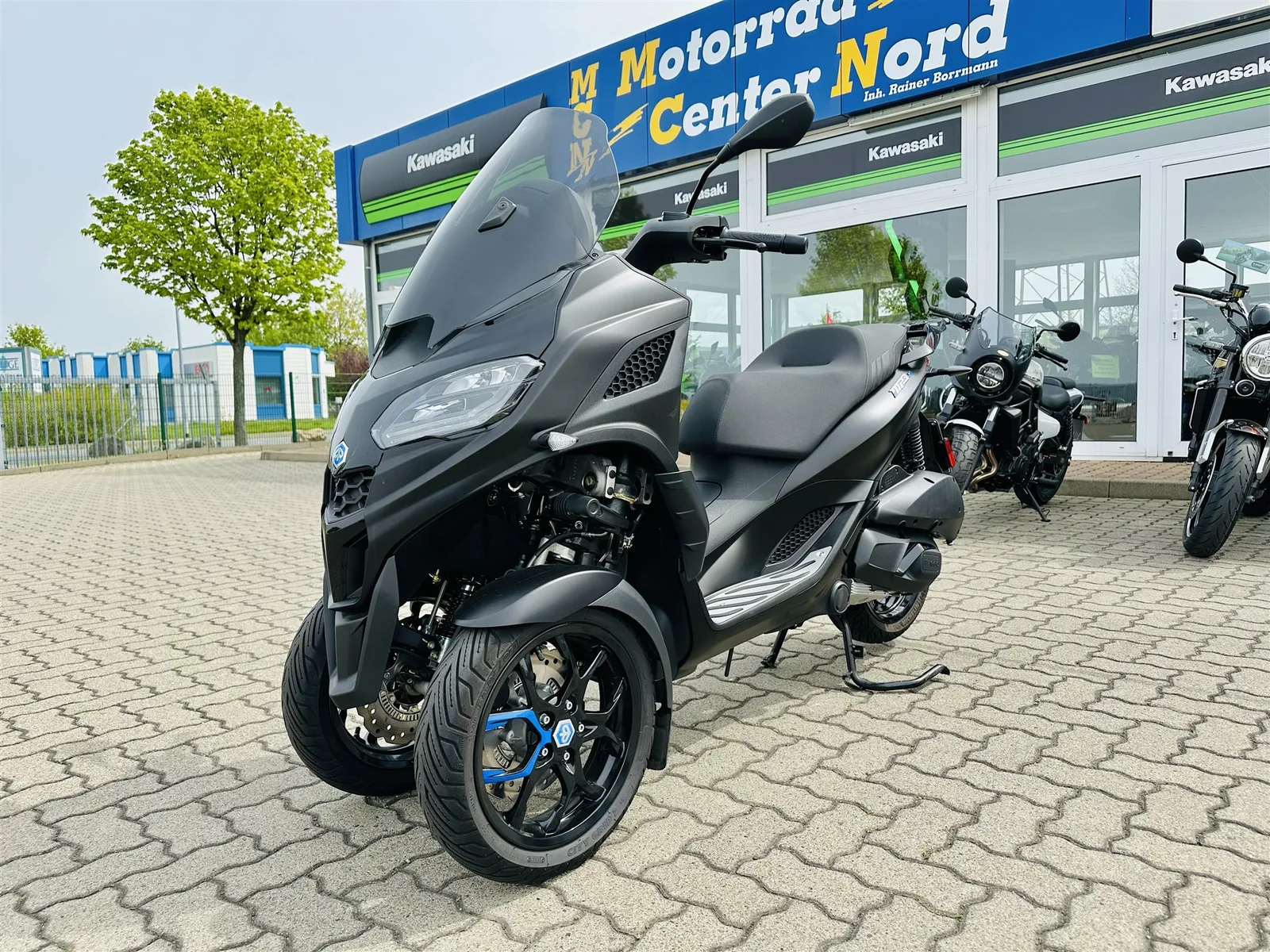 Piaggio MP3 310 Sport
