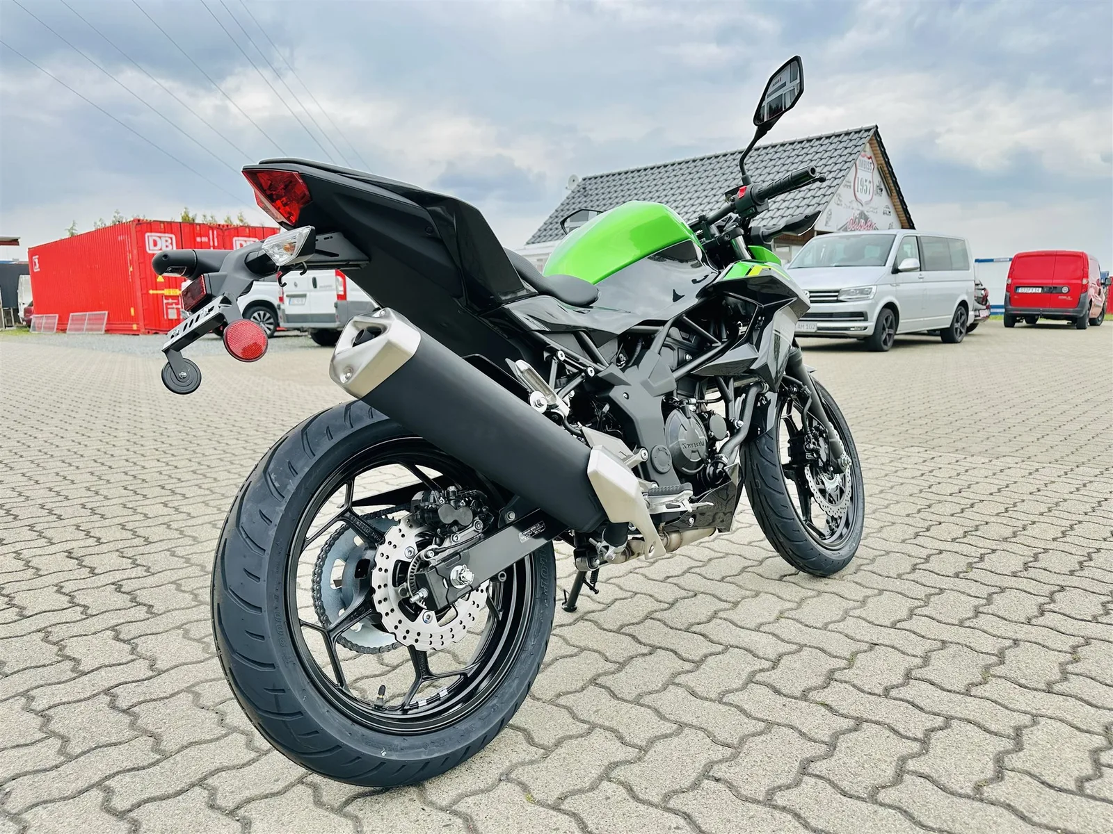 Kawasaki Z125 Modell 2026 500€ Starterbonus möglich!\*