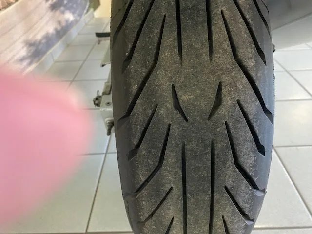 Kawasaki ZR-7 S