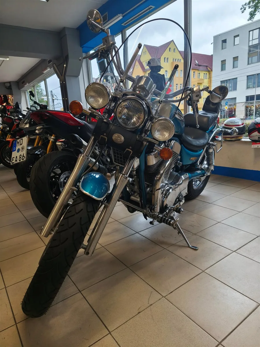 Suzuki Intruder VS 1400