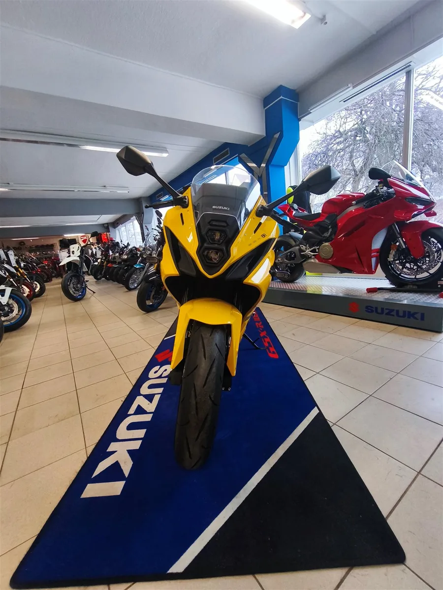 Suzuki GSX-8R Tageszulassung Sep. 2025