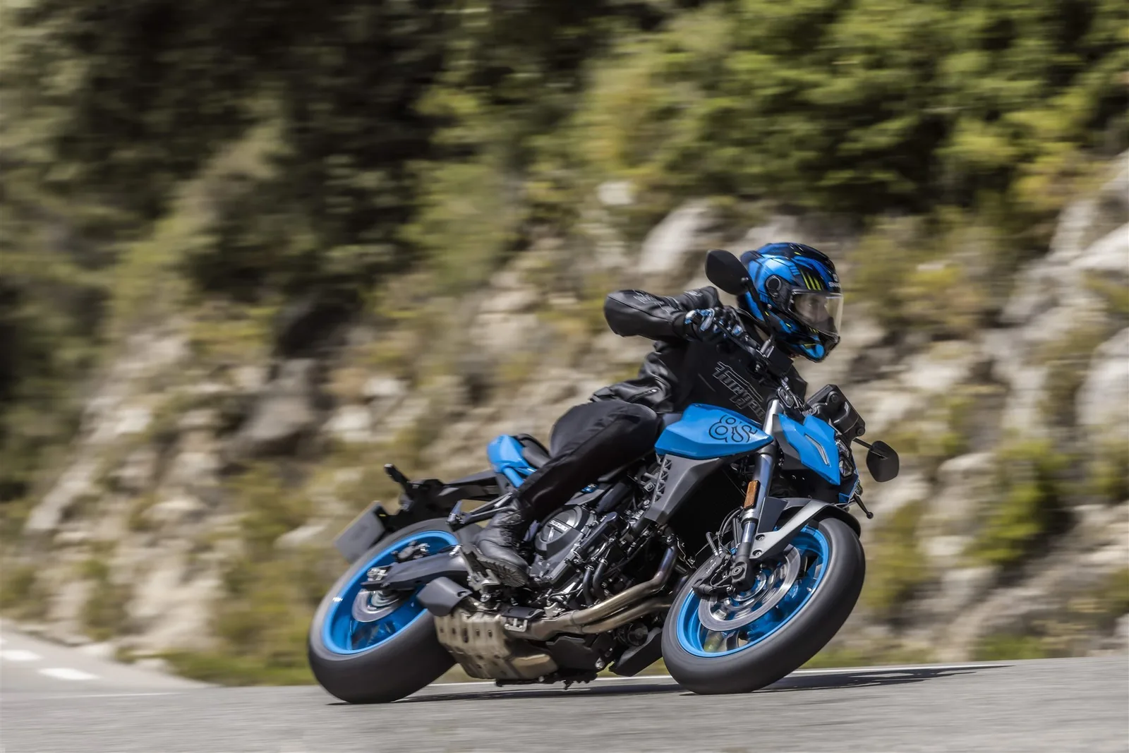 Suzuki GSX-8S