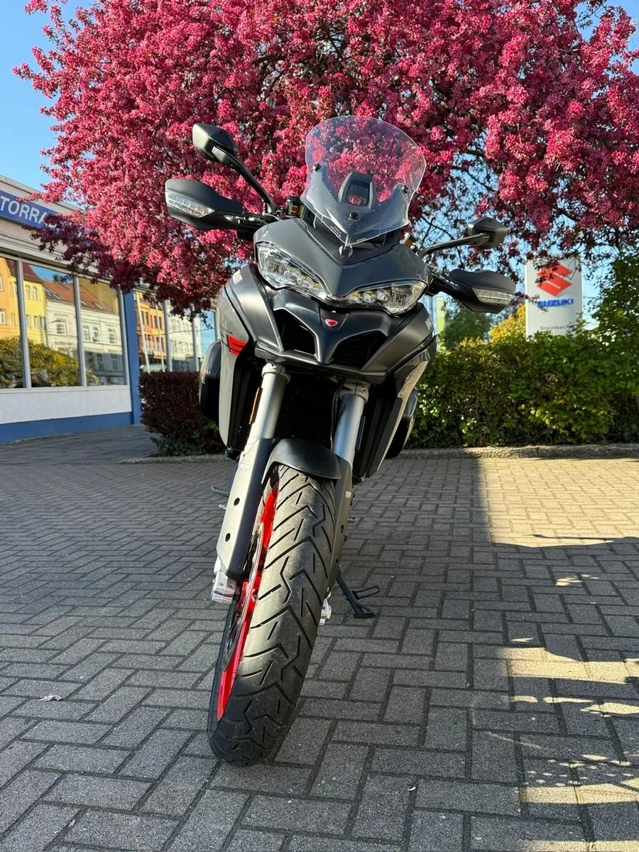 Ducati Multistrada V2 S Touring