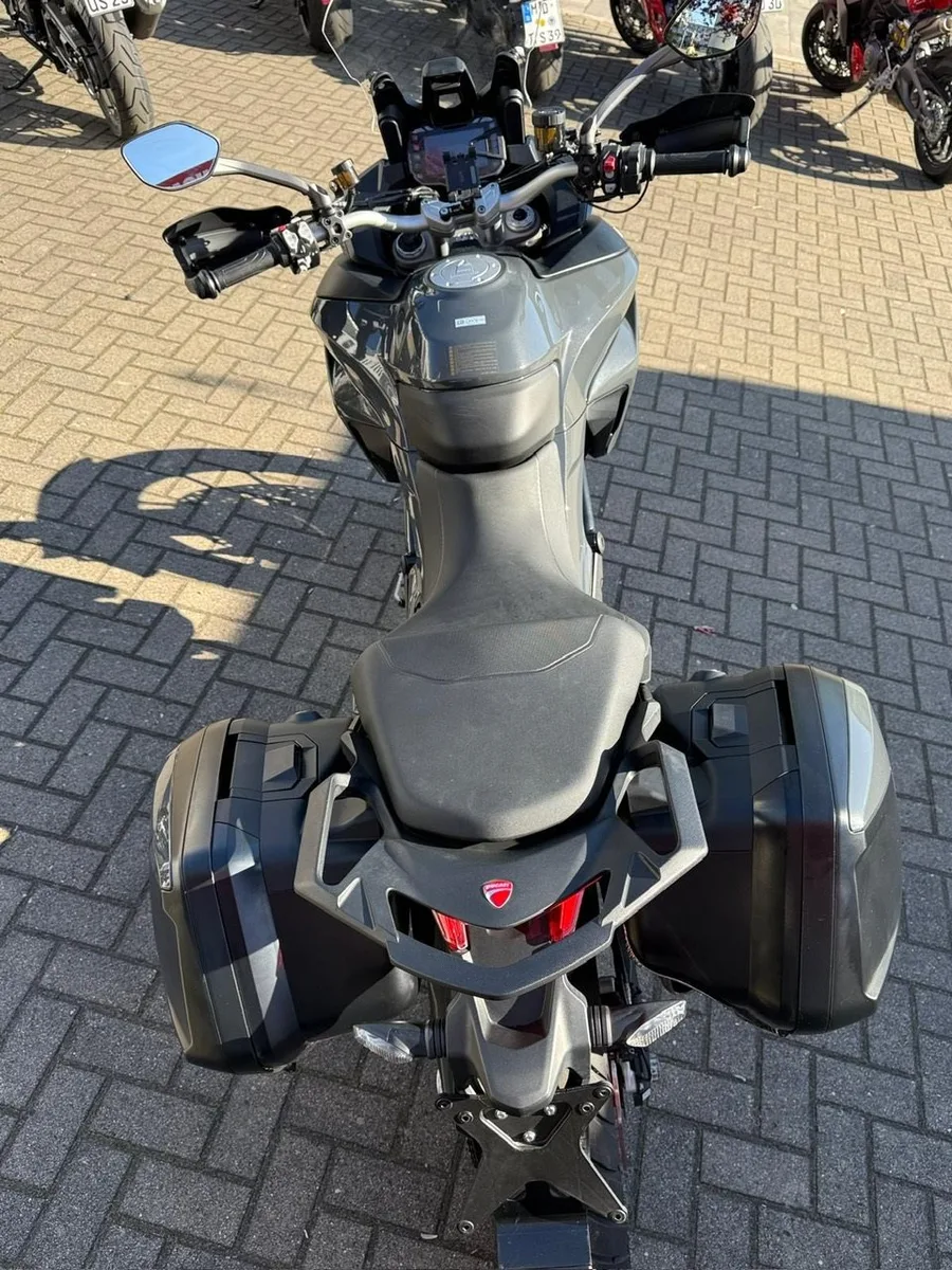 Ducati Multistrada V2 S Touring