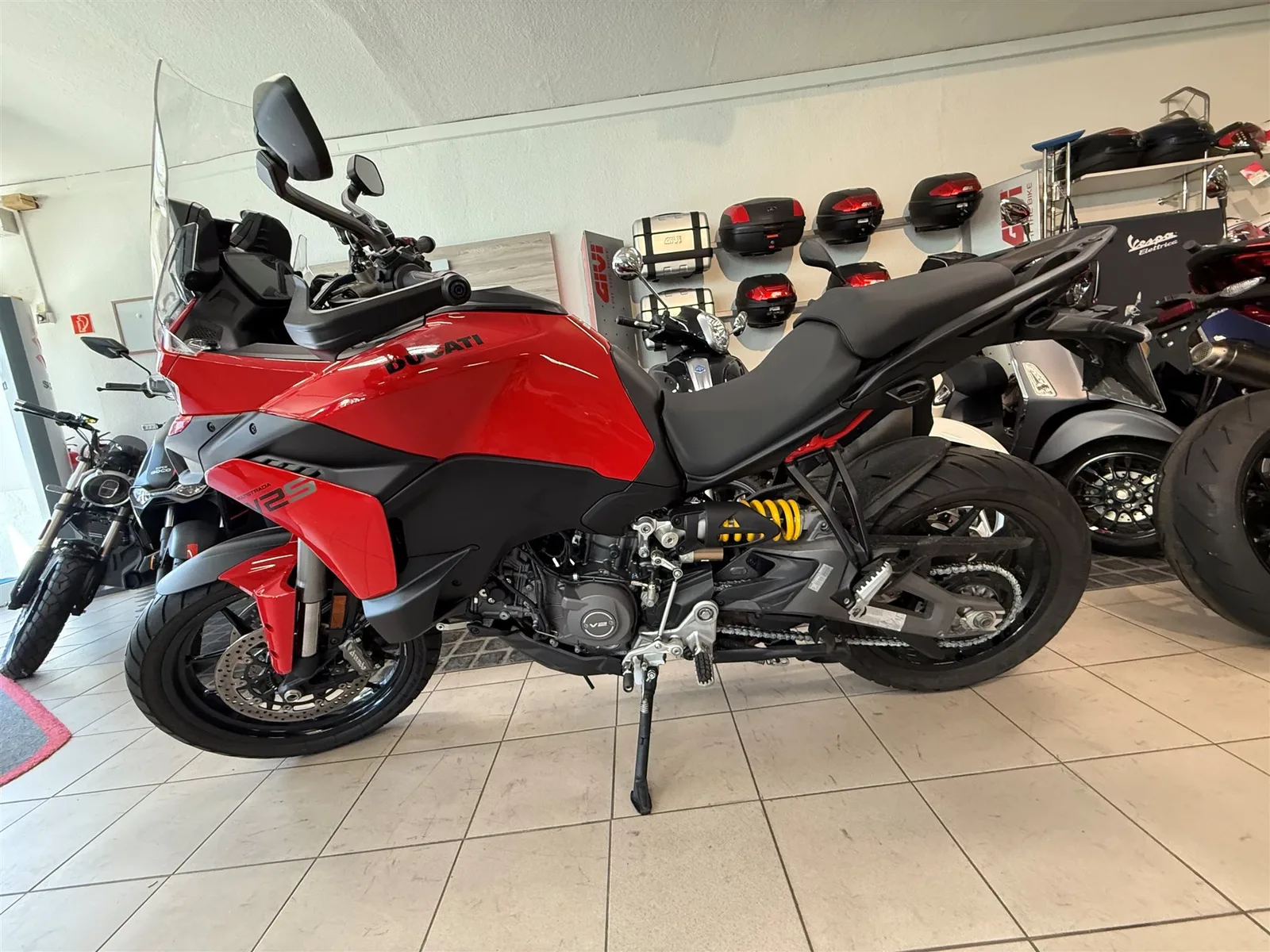 Ducati Multistrada V2 S