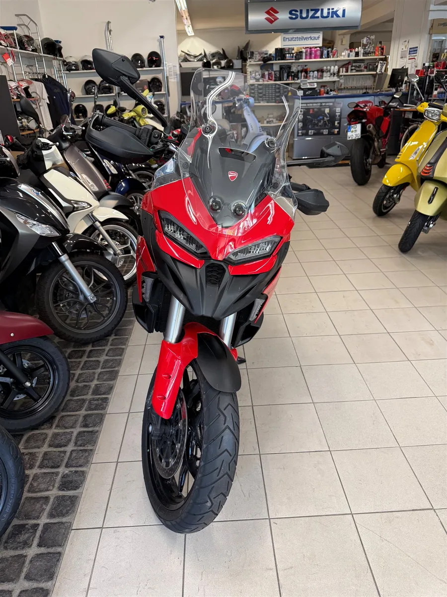 Ducati Multistrada V2 S