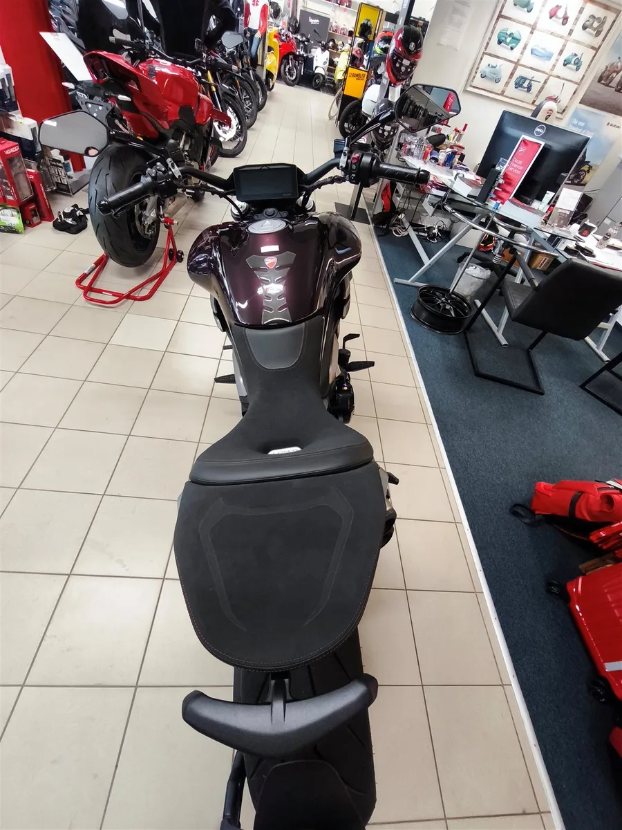 Ducati XDiavel V4