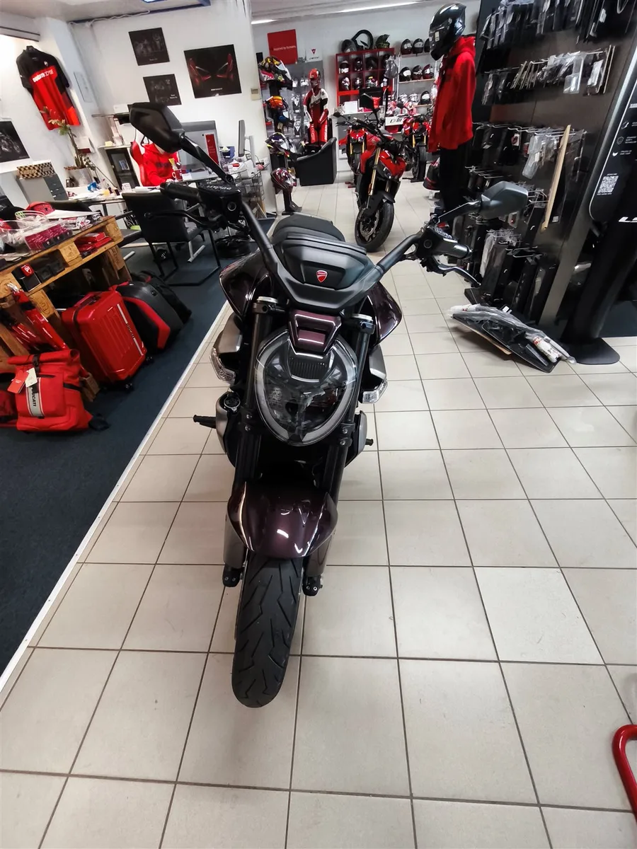 Ducati XDiavel V4