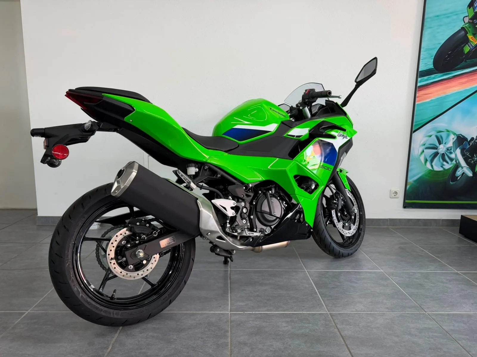 Kawasaki Ninja 500 SE | Grün | Ausstellungsbike + StarterBonus Aktionspreis