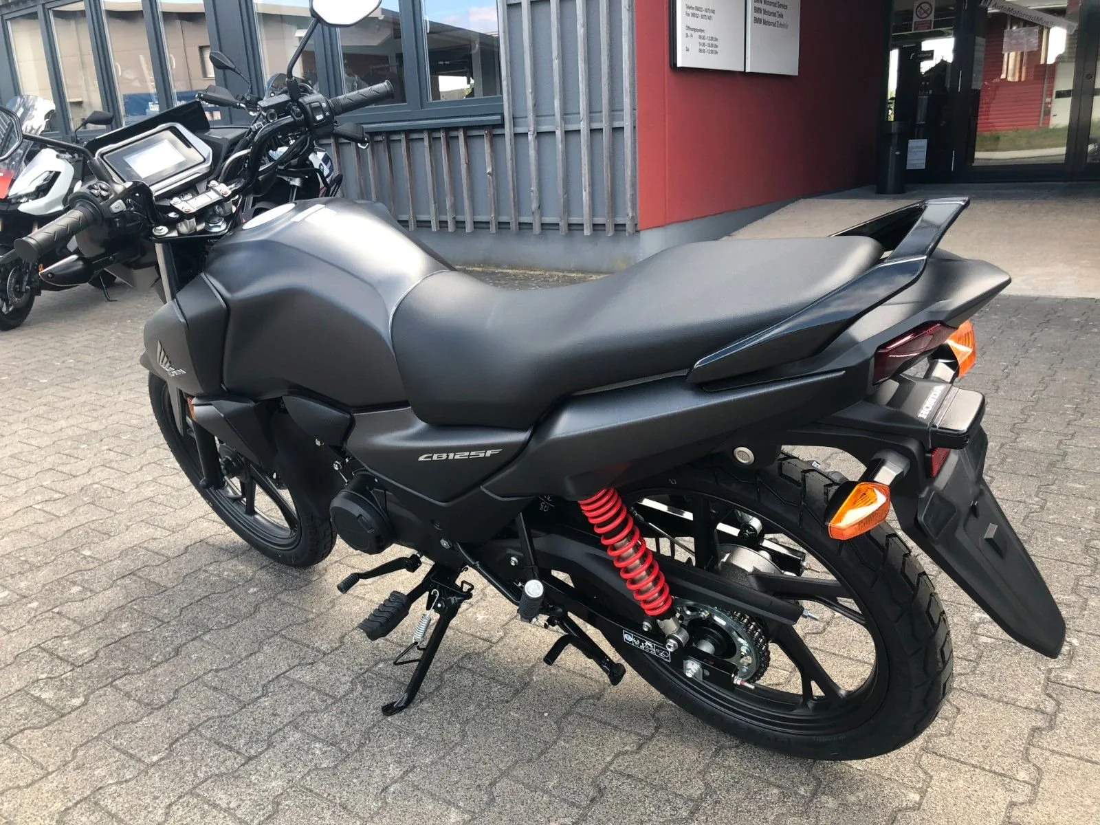 Honda CB125F