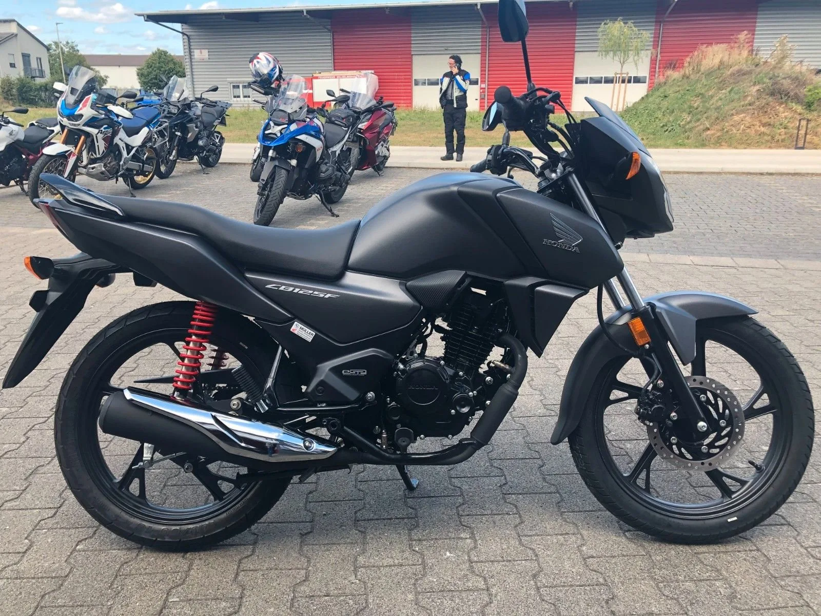 Honda CB125F