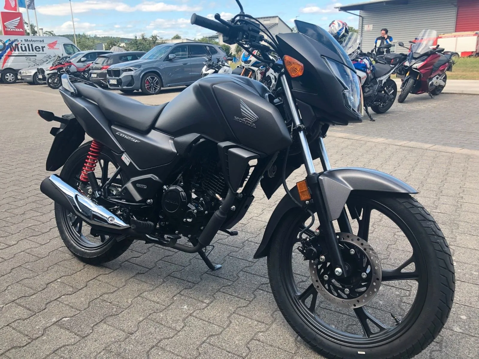 Honda CB125F