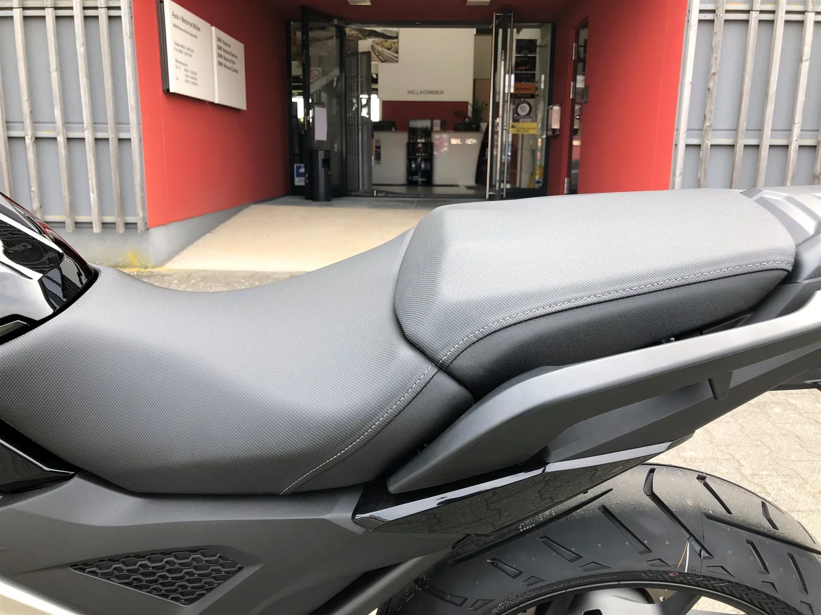 Honda NC750X DCT \*mit Hauptständer\*