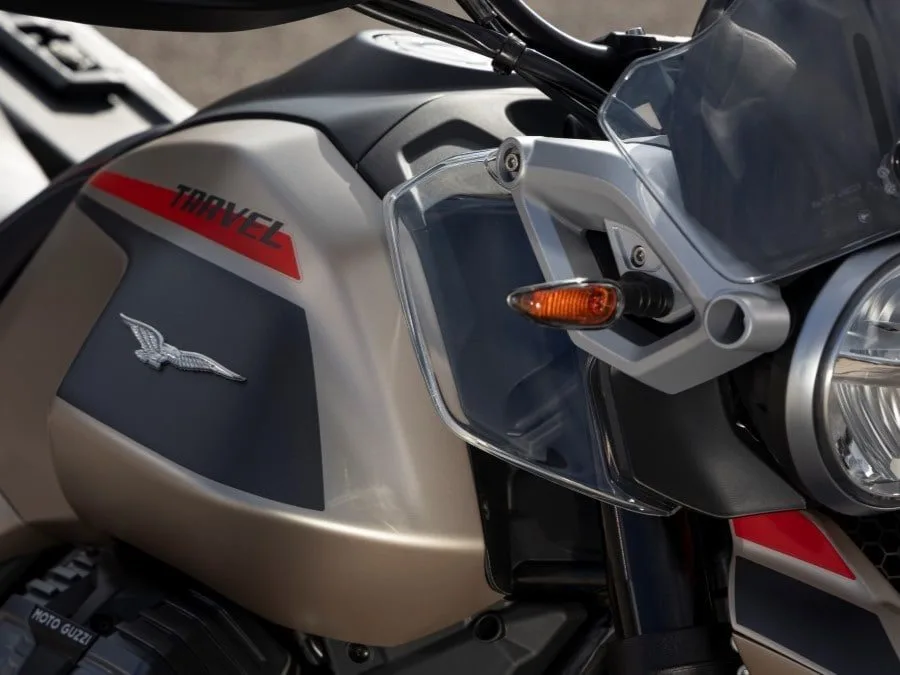 Moto Guzzi V85 TT Travel