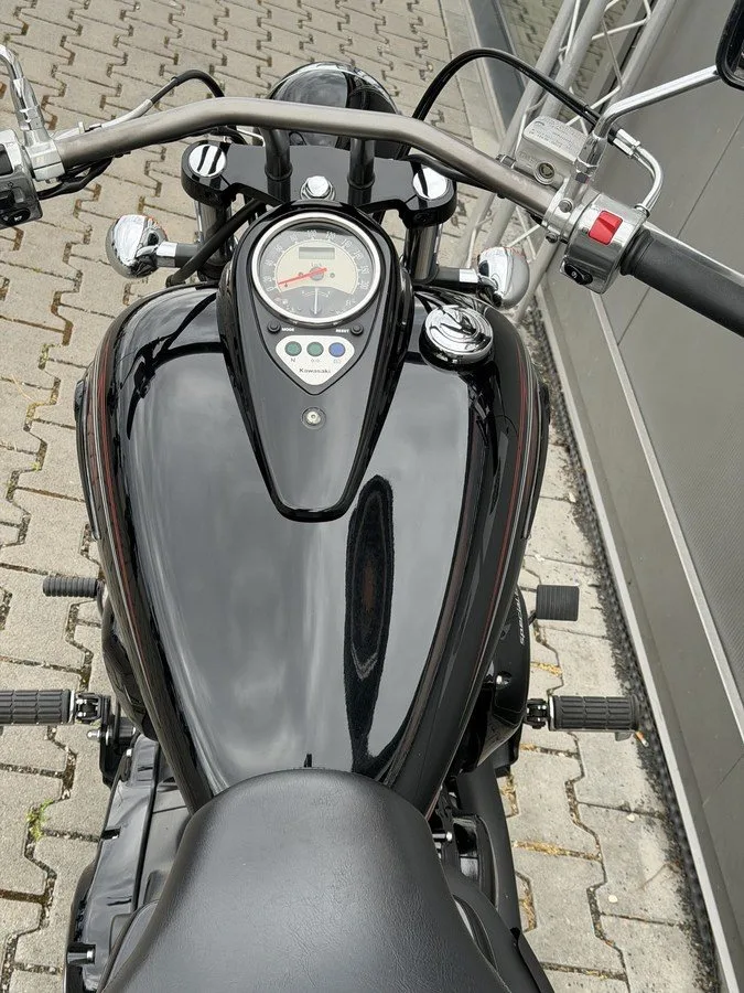 Kawasaki VN 900 Custom