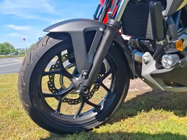 Honda NC750X \*Schalter\*Viel Zubehör\*