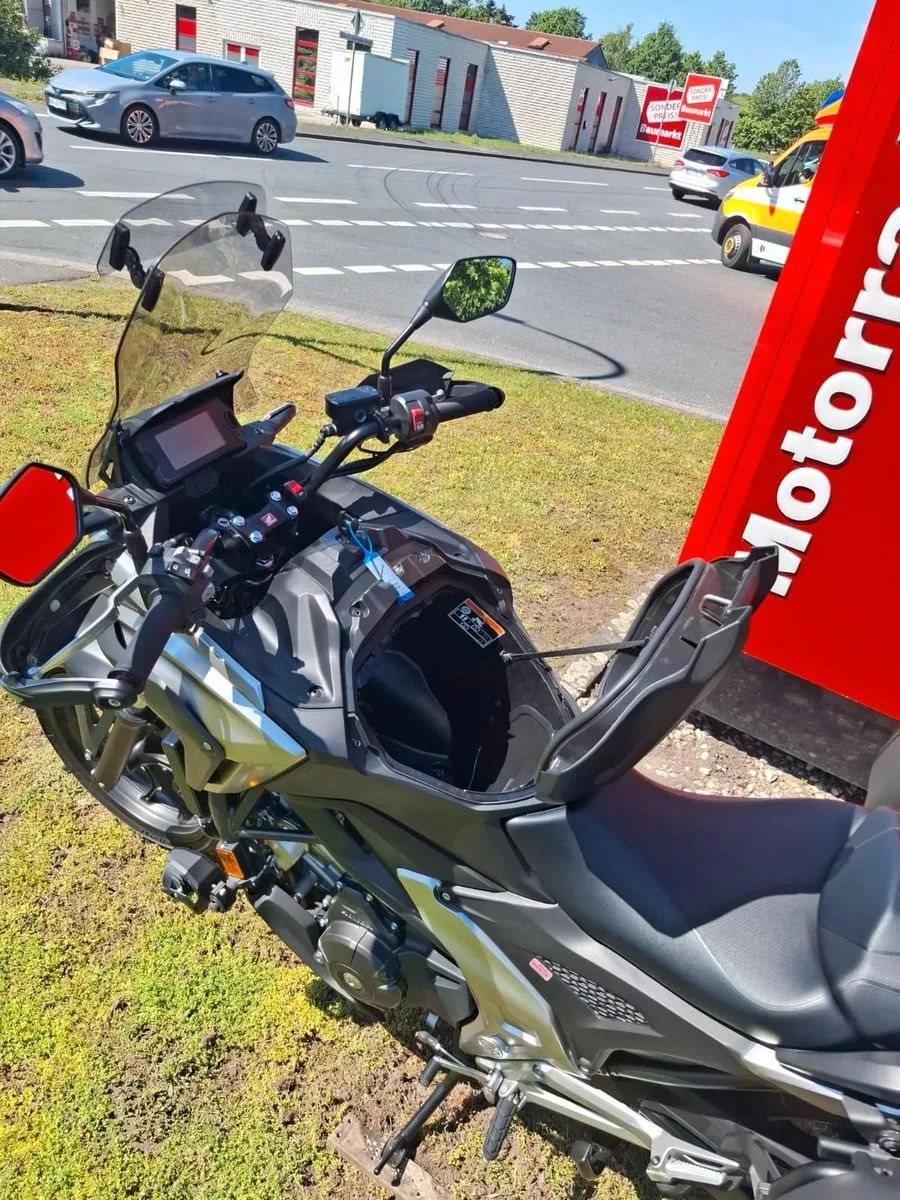 Honda NC750X \*Schalter\*Viel Zubehör\*