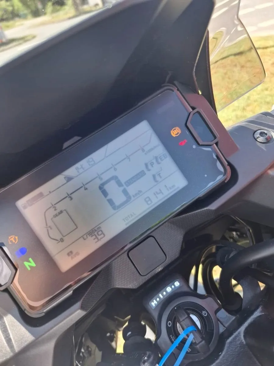 Honda NC750X \*Schalter\*Viel Zubehör\*