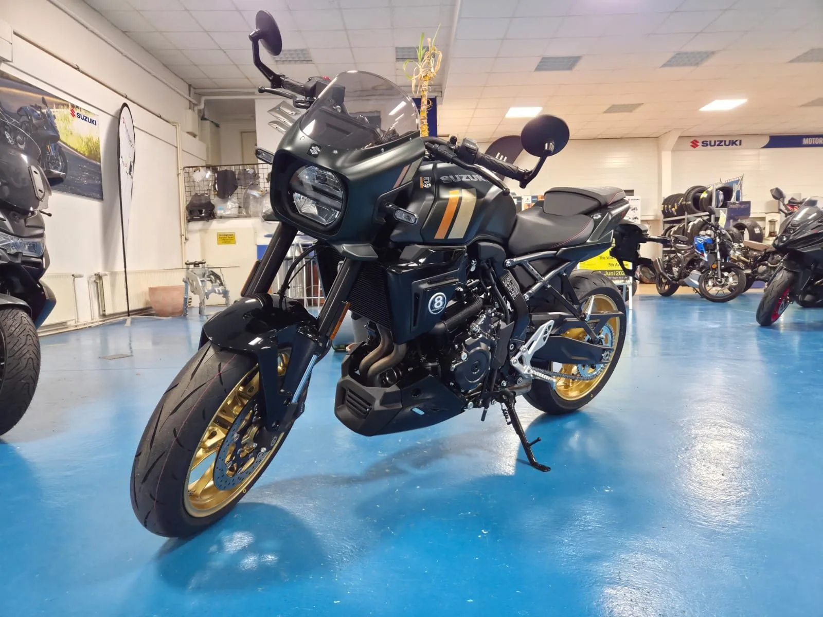 Suzuki GSX-8TT ABS