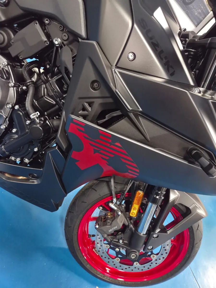 Suzuki GSX-8R ABS