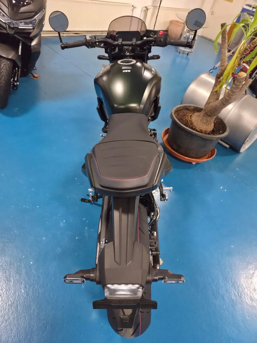 Suzuki GSX-8TT ABS