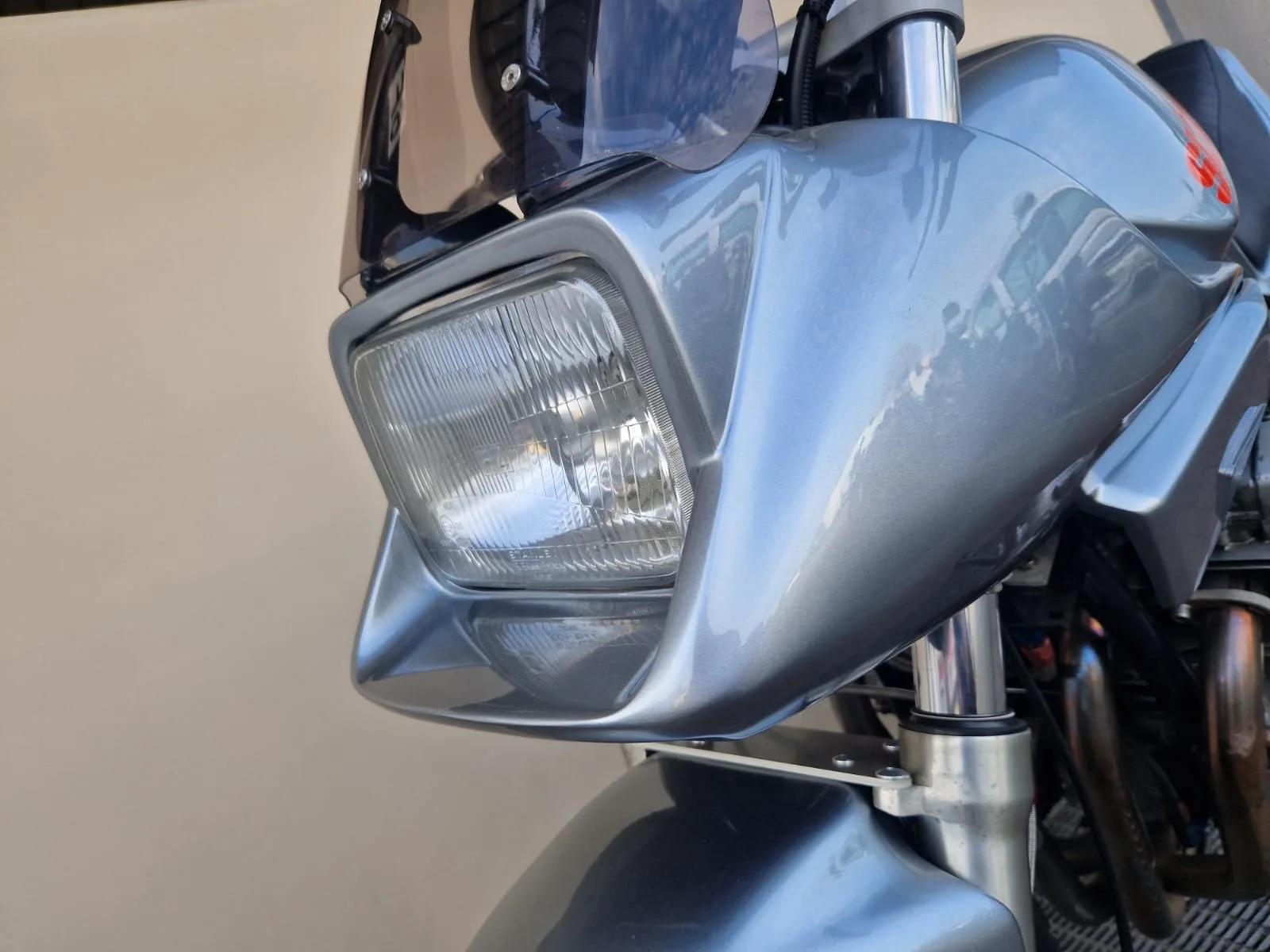 Suzuki GSX 1100S Katana Top Zustand, einzigartig, viel Zubehör !