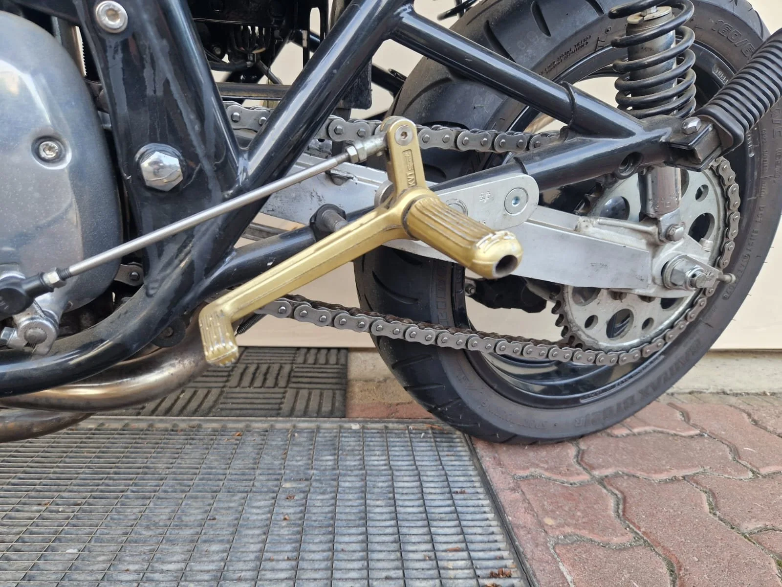 Suzuki GSX 1100S Katana Top Zustand, einzigartig, viel Zubehör !