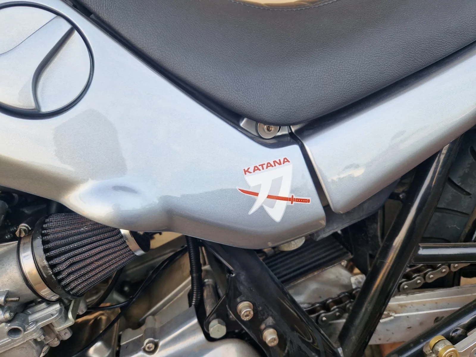 Suzuki GSX 1100S Katana Top Zustand, einzigartig, viel Zubehör !