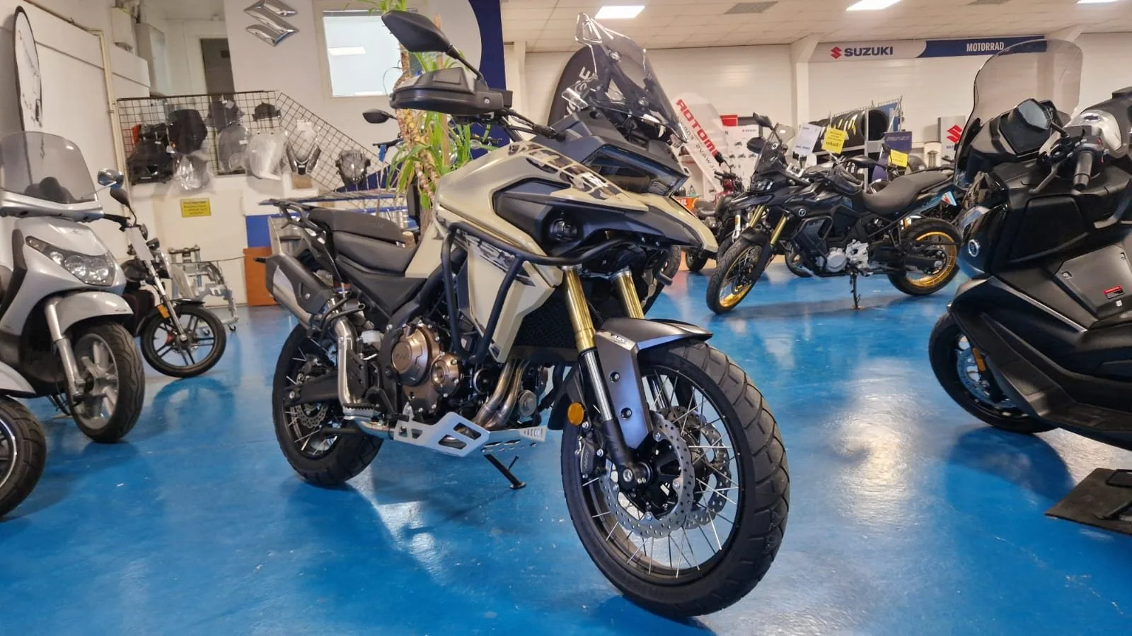 Voge DS625X