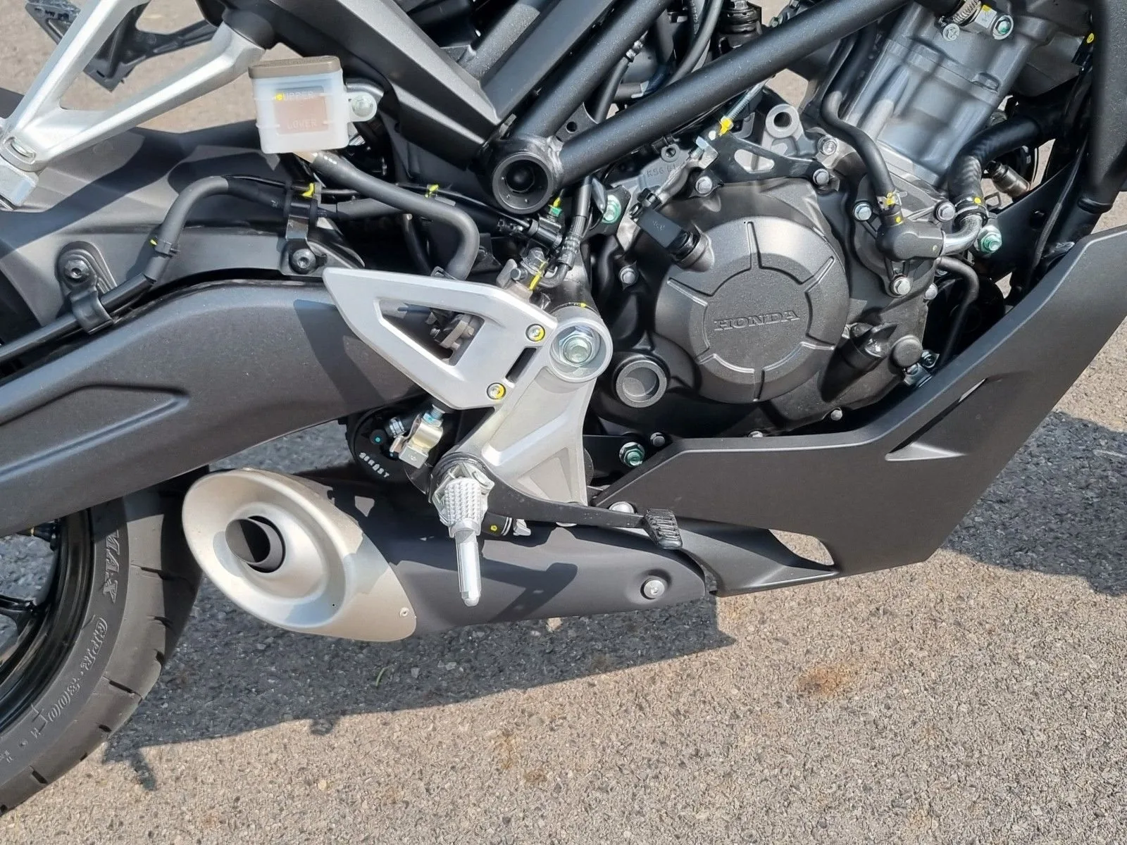 Honda CB125R