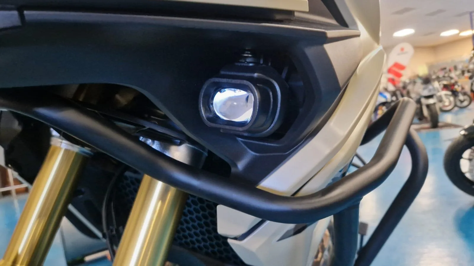 Voge DS625X