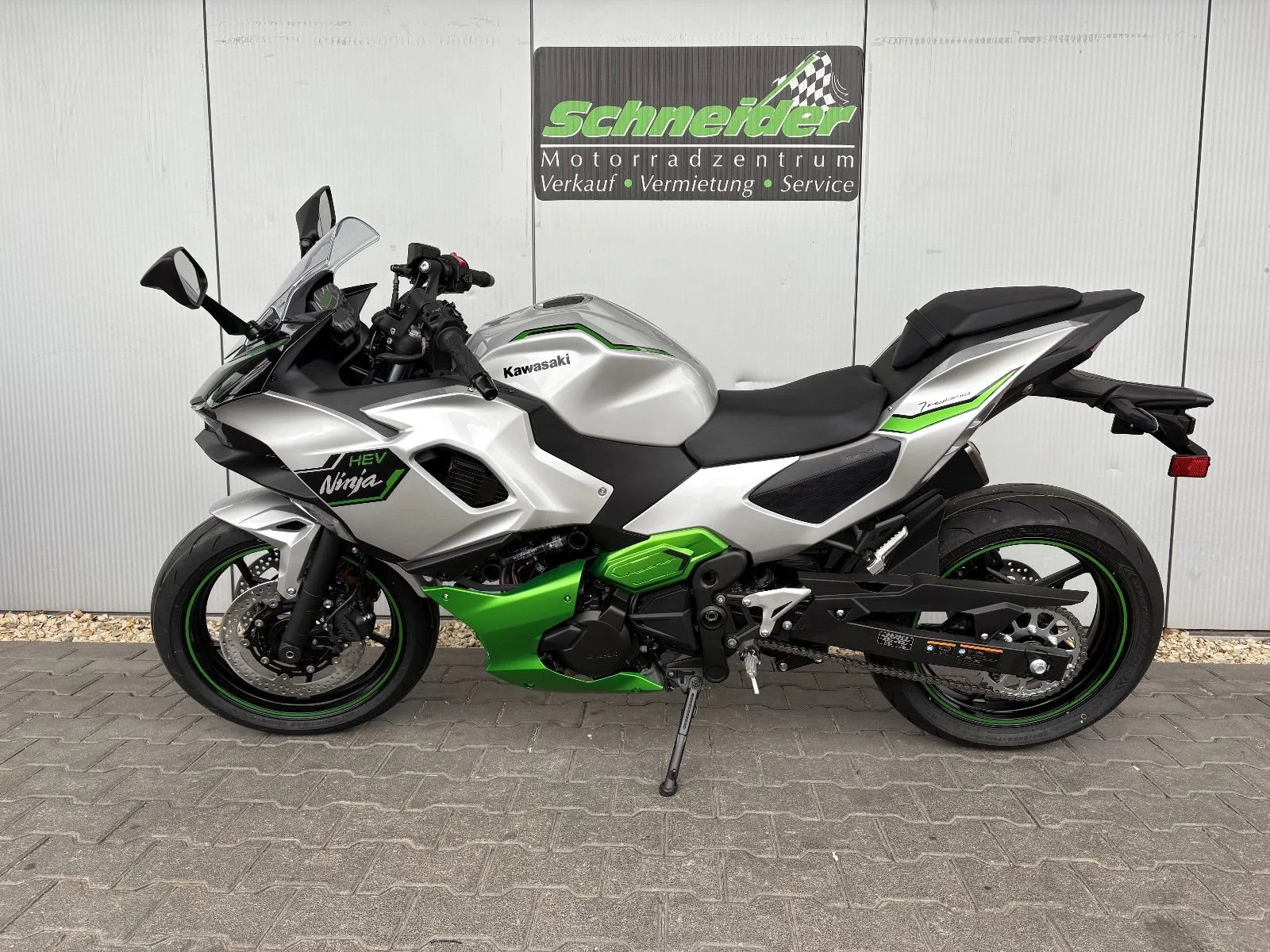 Kawasaki Ninja 7 Hybrid