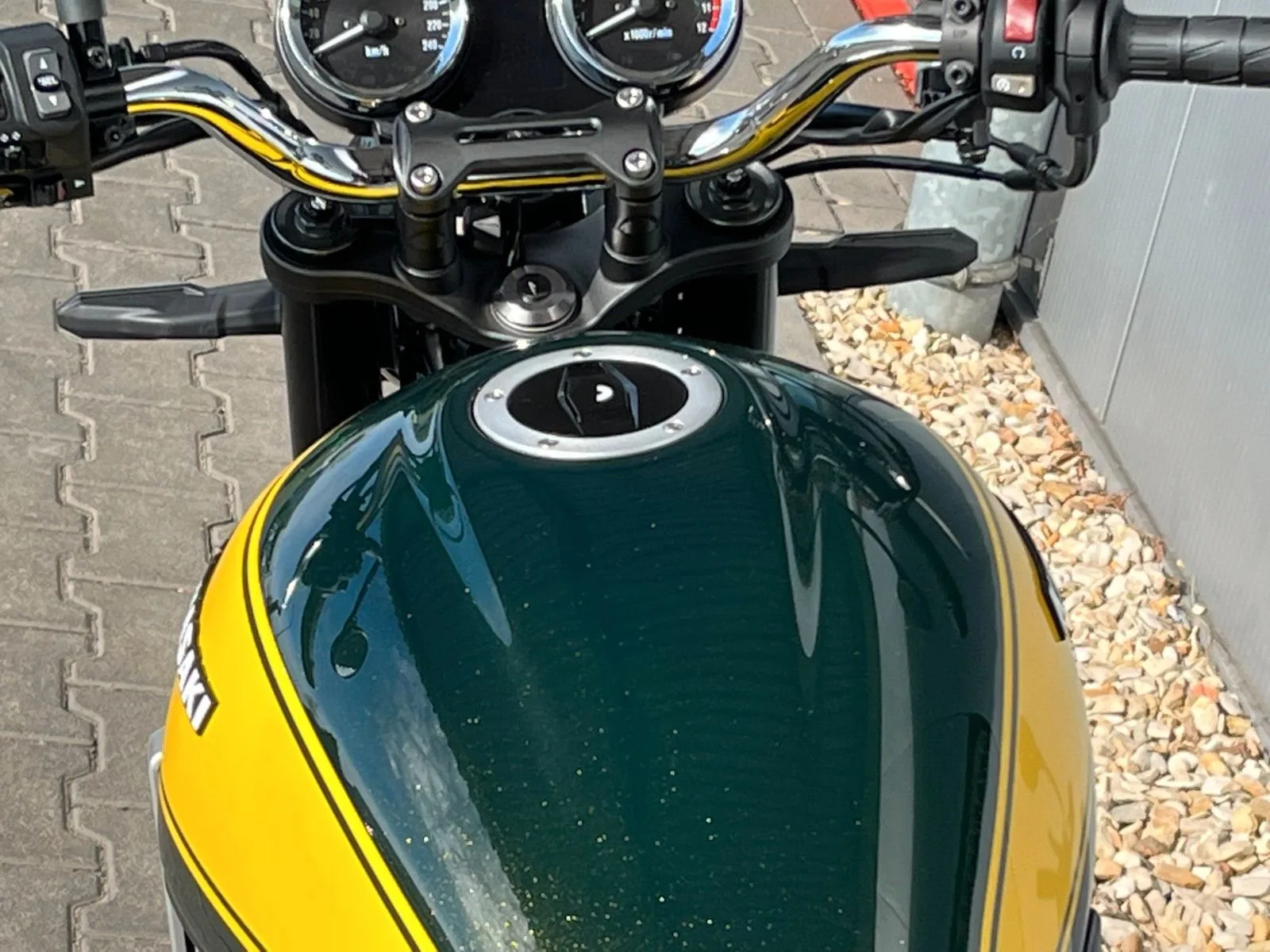 Kawasaki Z900 RS
