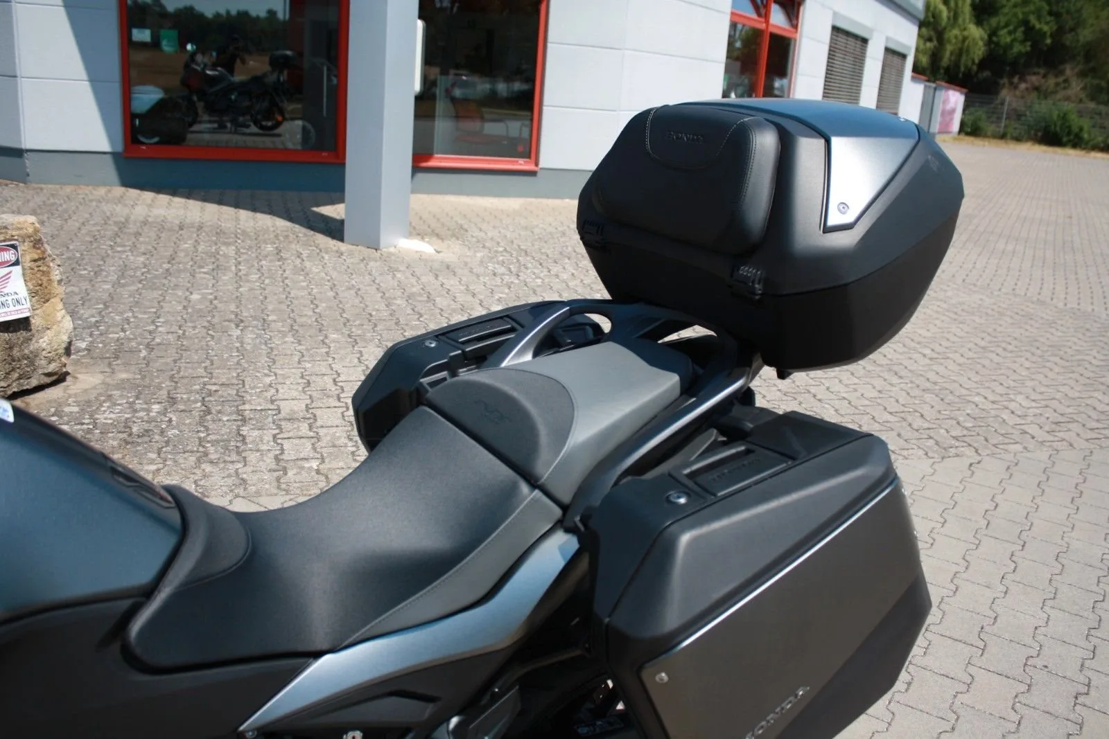 Honda NT1100