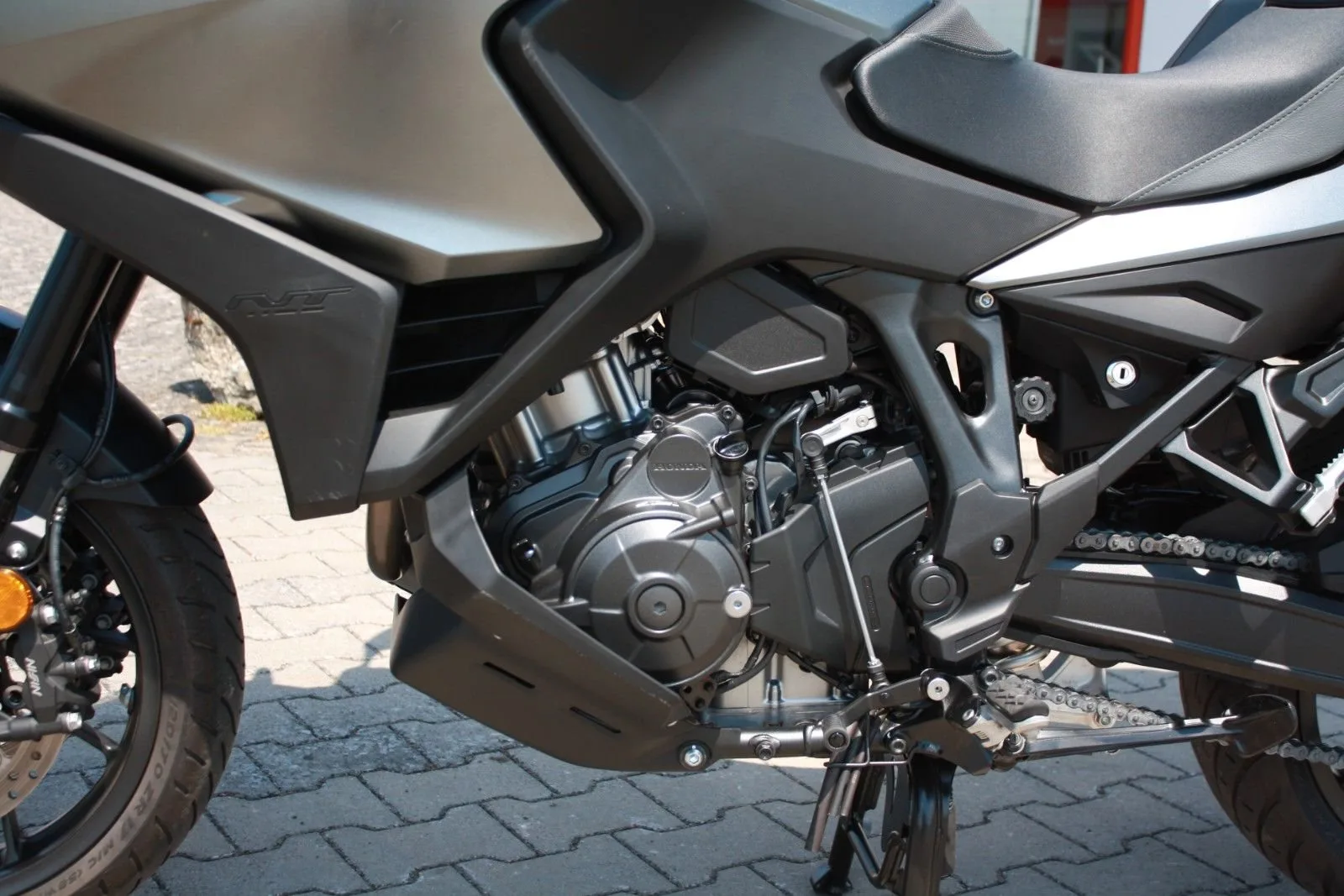 Honda NT1100