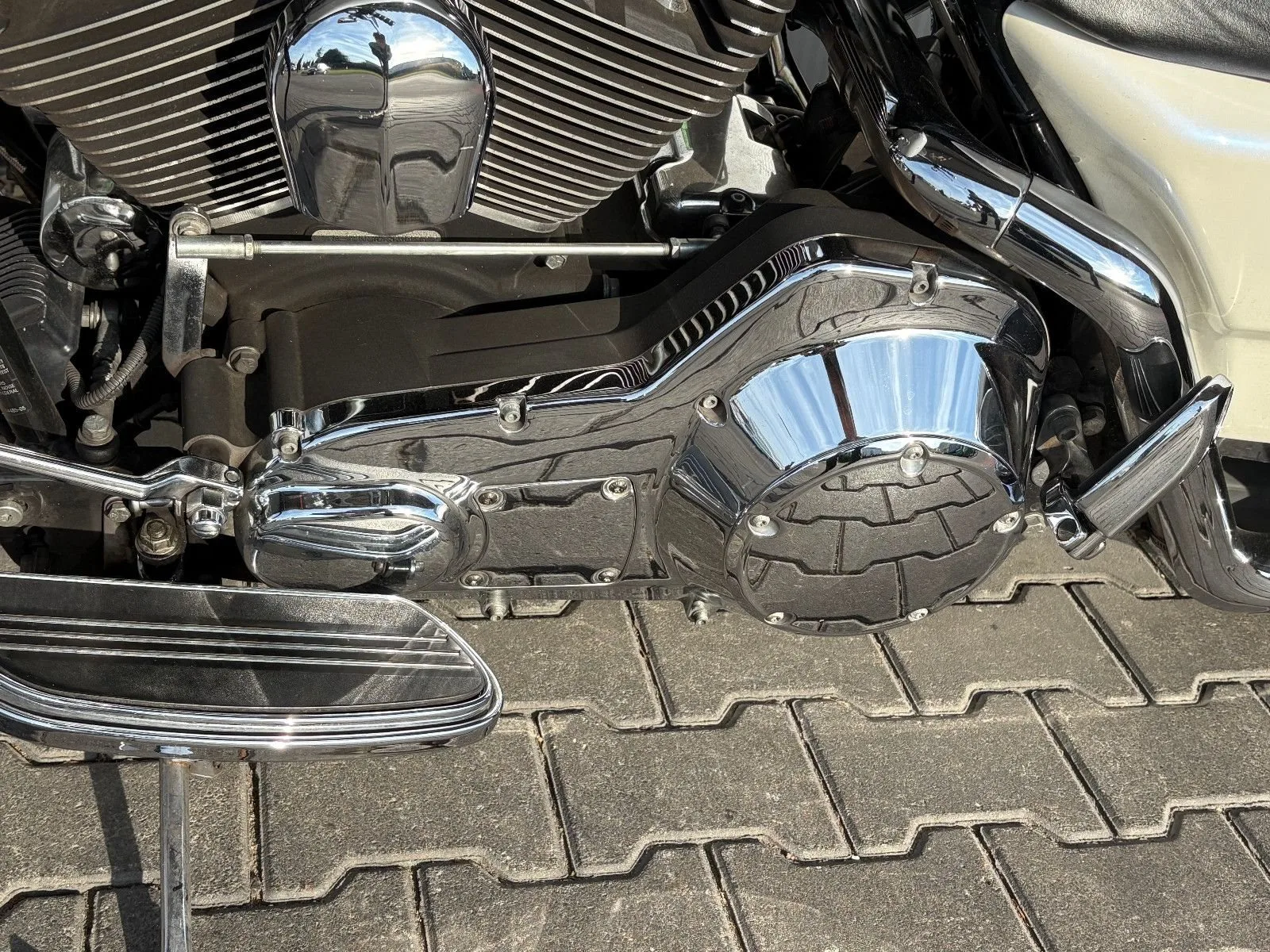 Harley-Davidson Road King Custom FLHRS