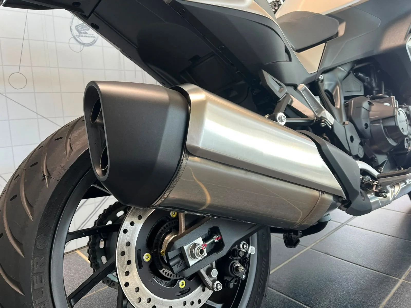 Honda NT1100 DCT