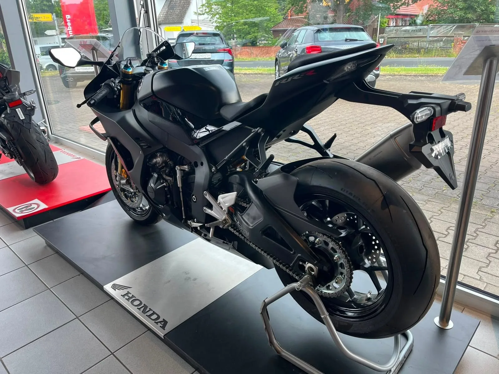 Honda CBR1000RR-R Fireblade SP Carbon Edition