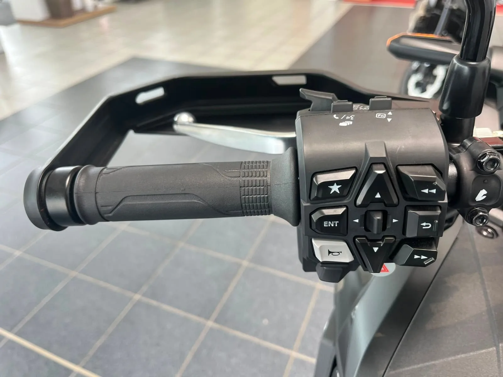 Honda CRF1100L Africa Twin ES